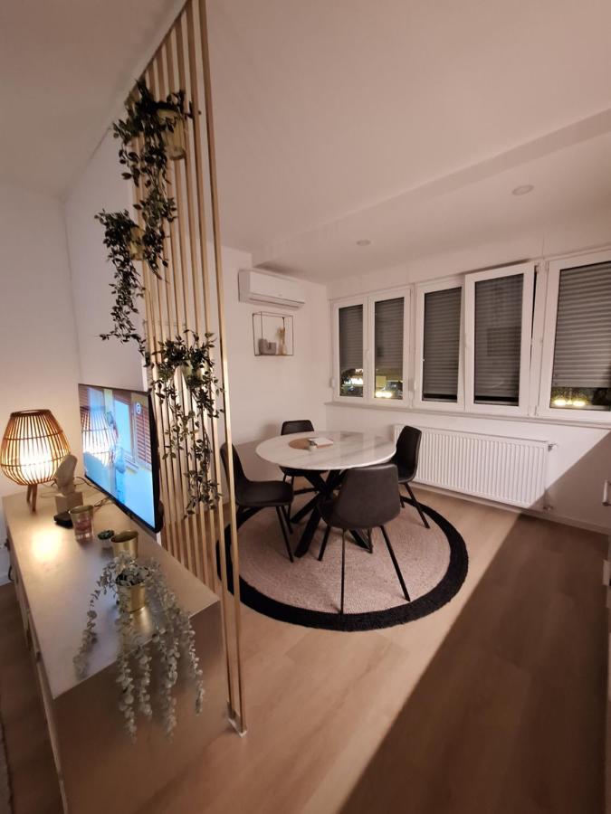 Dolly Apartment ซาเกร็บ ภายนอก รูปภาพ